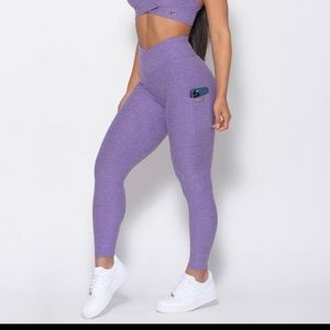 Bombshell Sportswear Contour Leggings